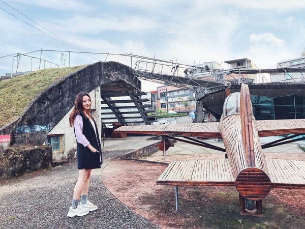 全台僅存風神特攻隊的機堡 耆老們講古 人生要像櫻花一樣 雖短暫 卻燦爛